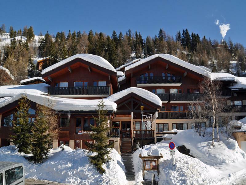 Chalet Hotel Rhododendrons La Plagne Exterior photo